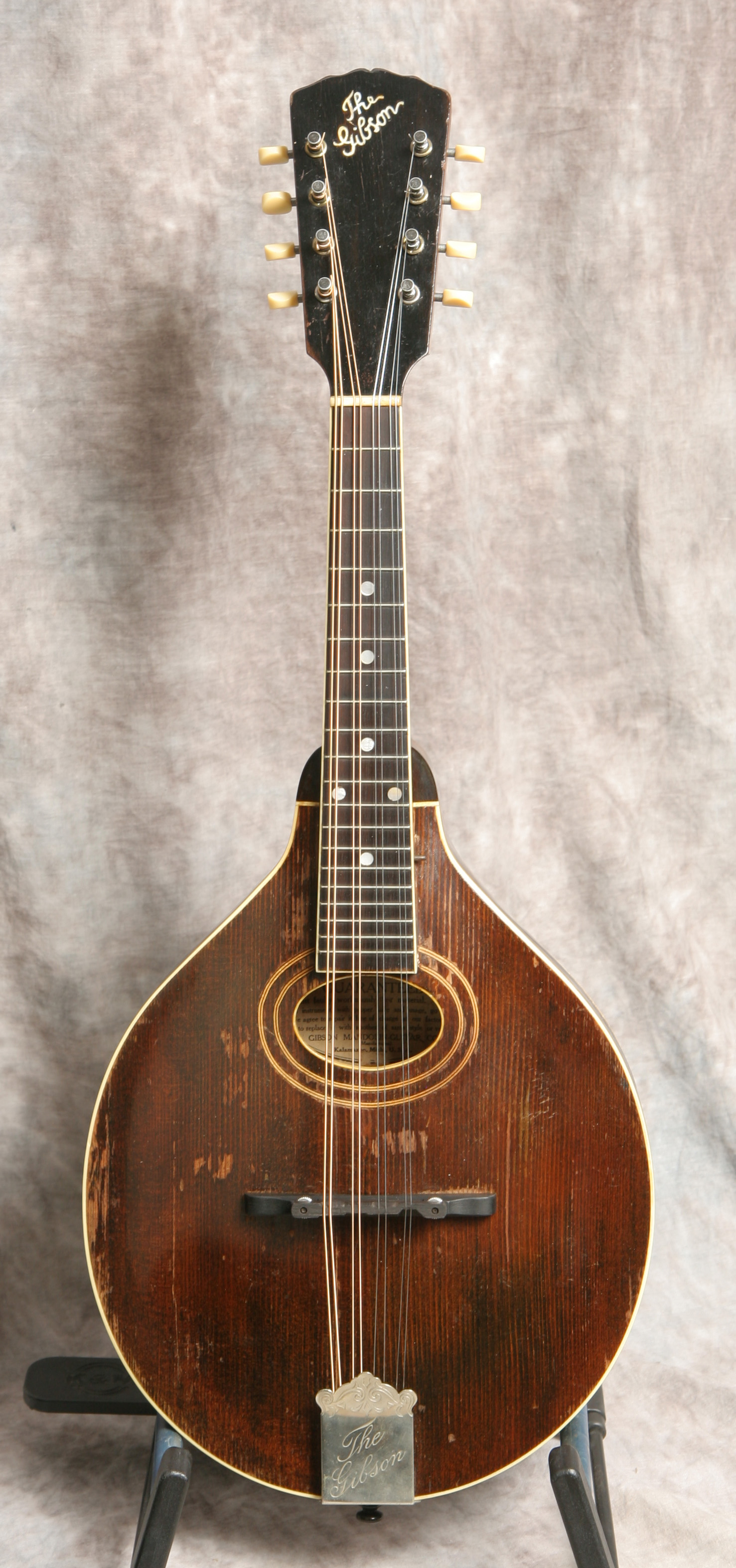 1920 Gibson A2 Mandolin