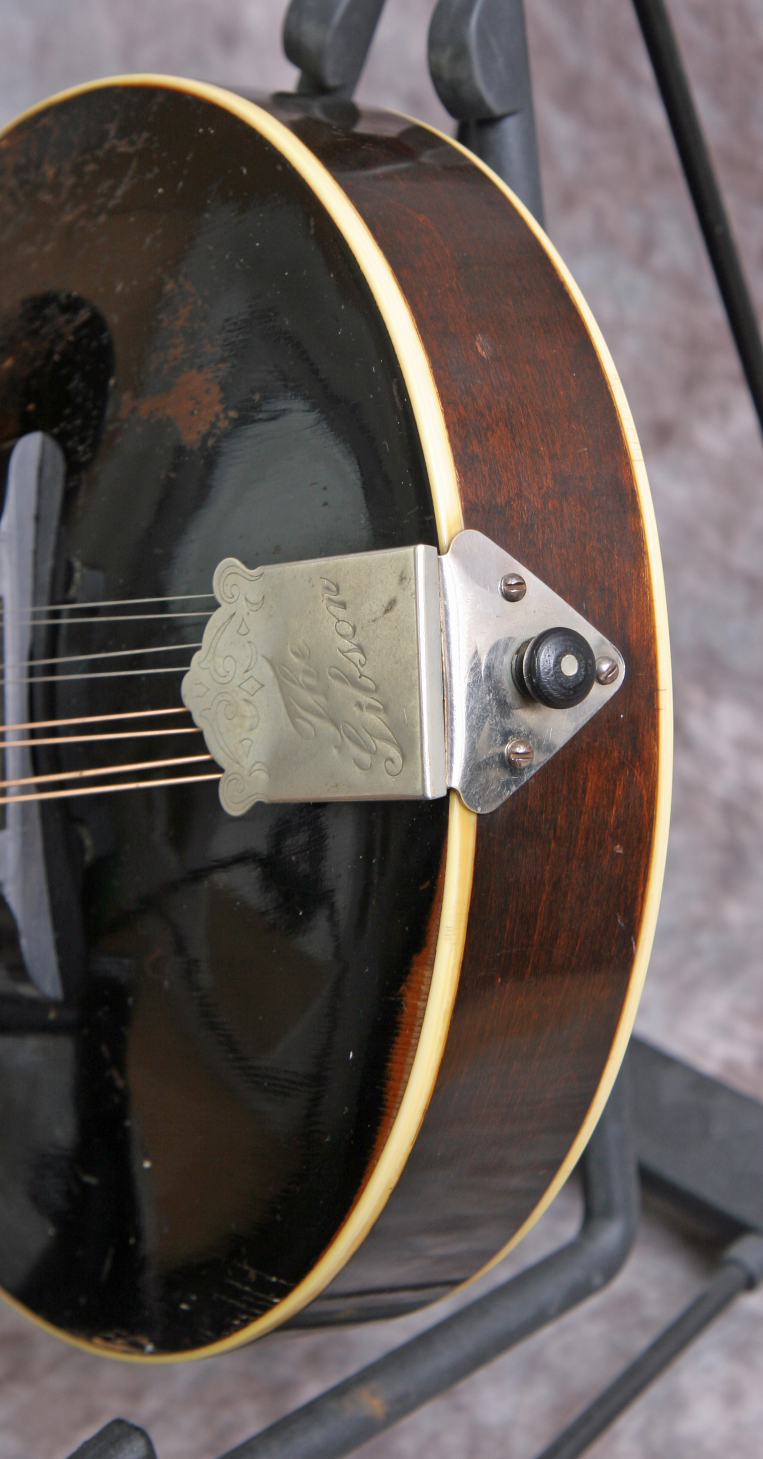 1923 Gibson A2 Snakehead Mandolin