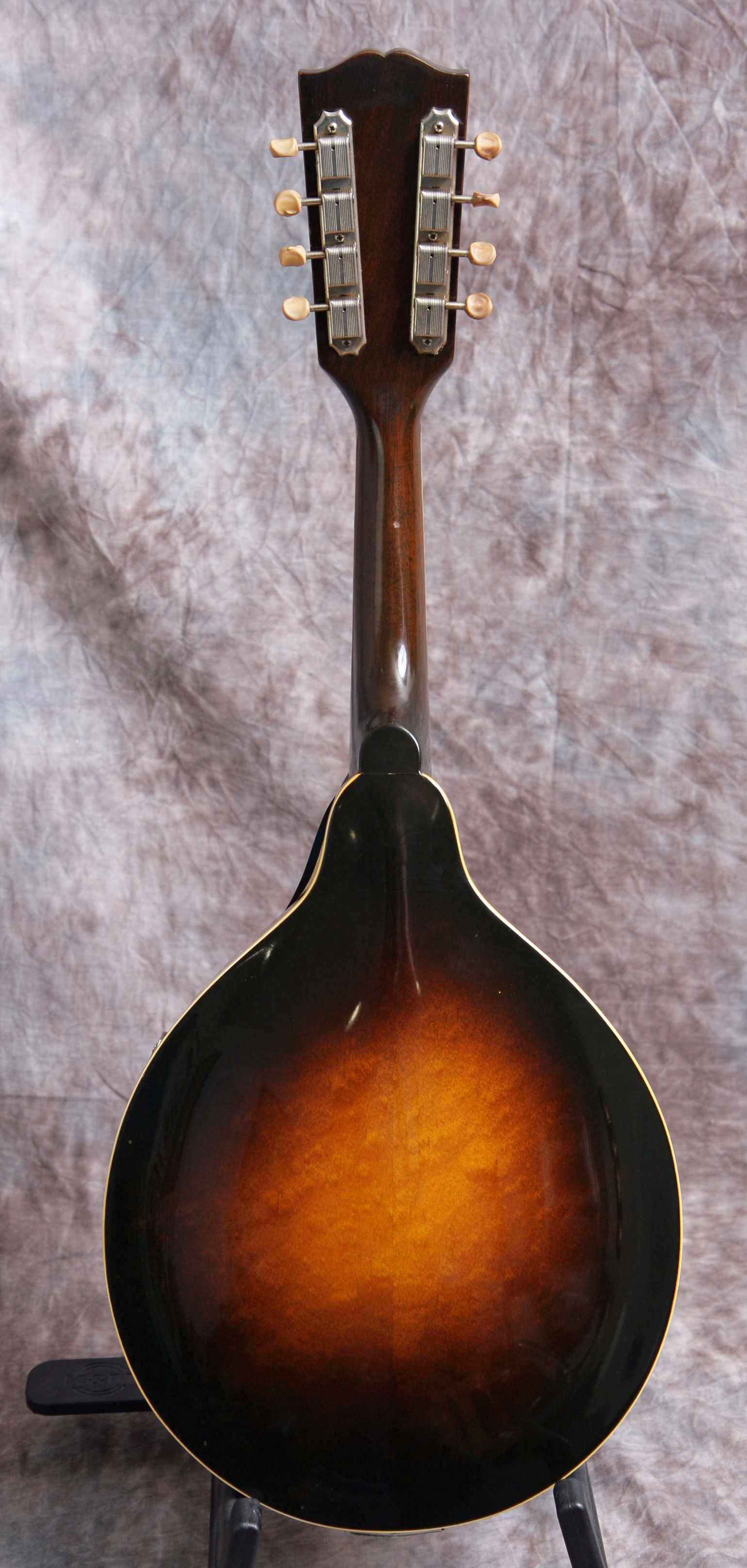 1952 Gibson EM150 Mandolin