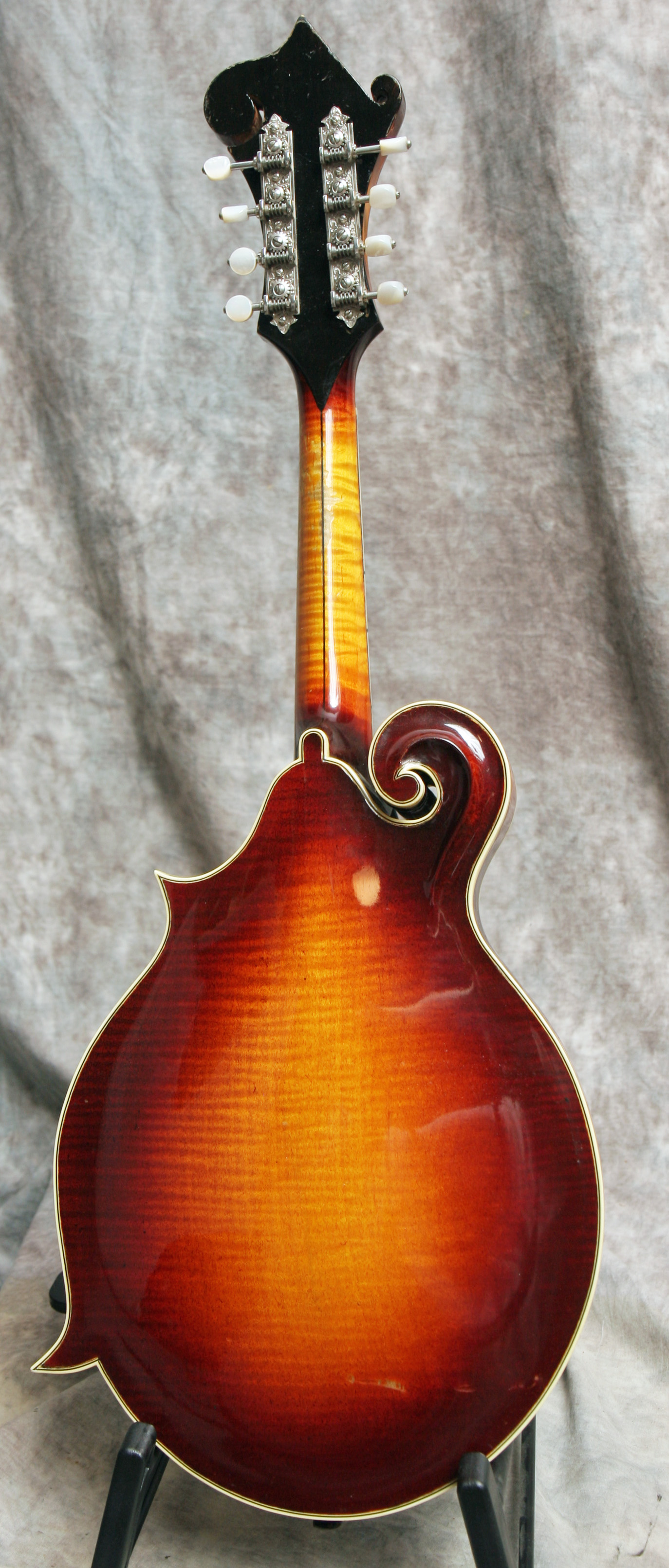 1990s John Hutto F5 Mandolin